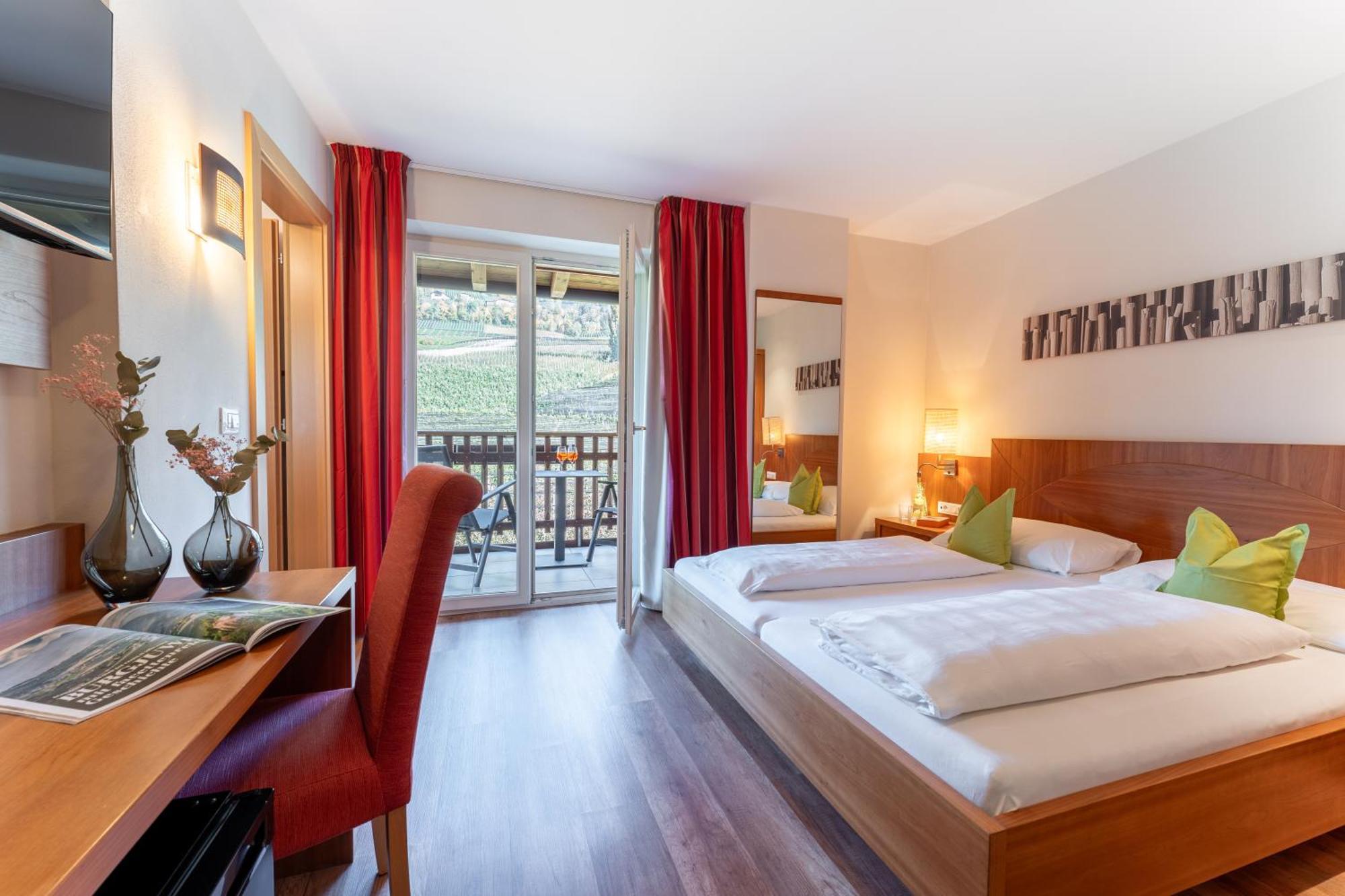 Feldhof Schenna Aparthotel Kültér fotó