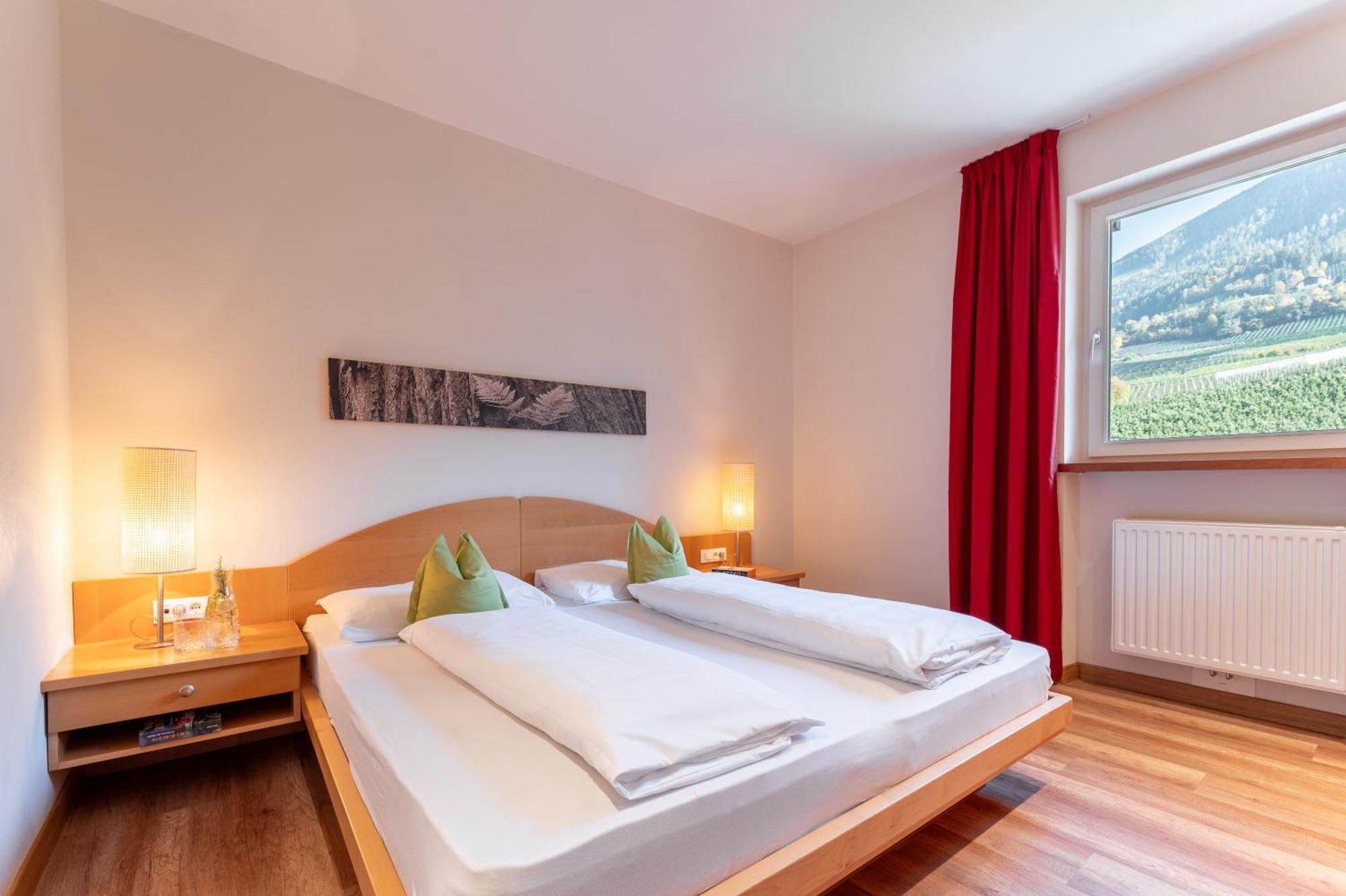 Feldhof Schenna Aparthotel Kültér fotó