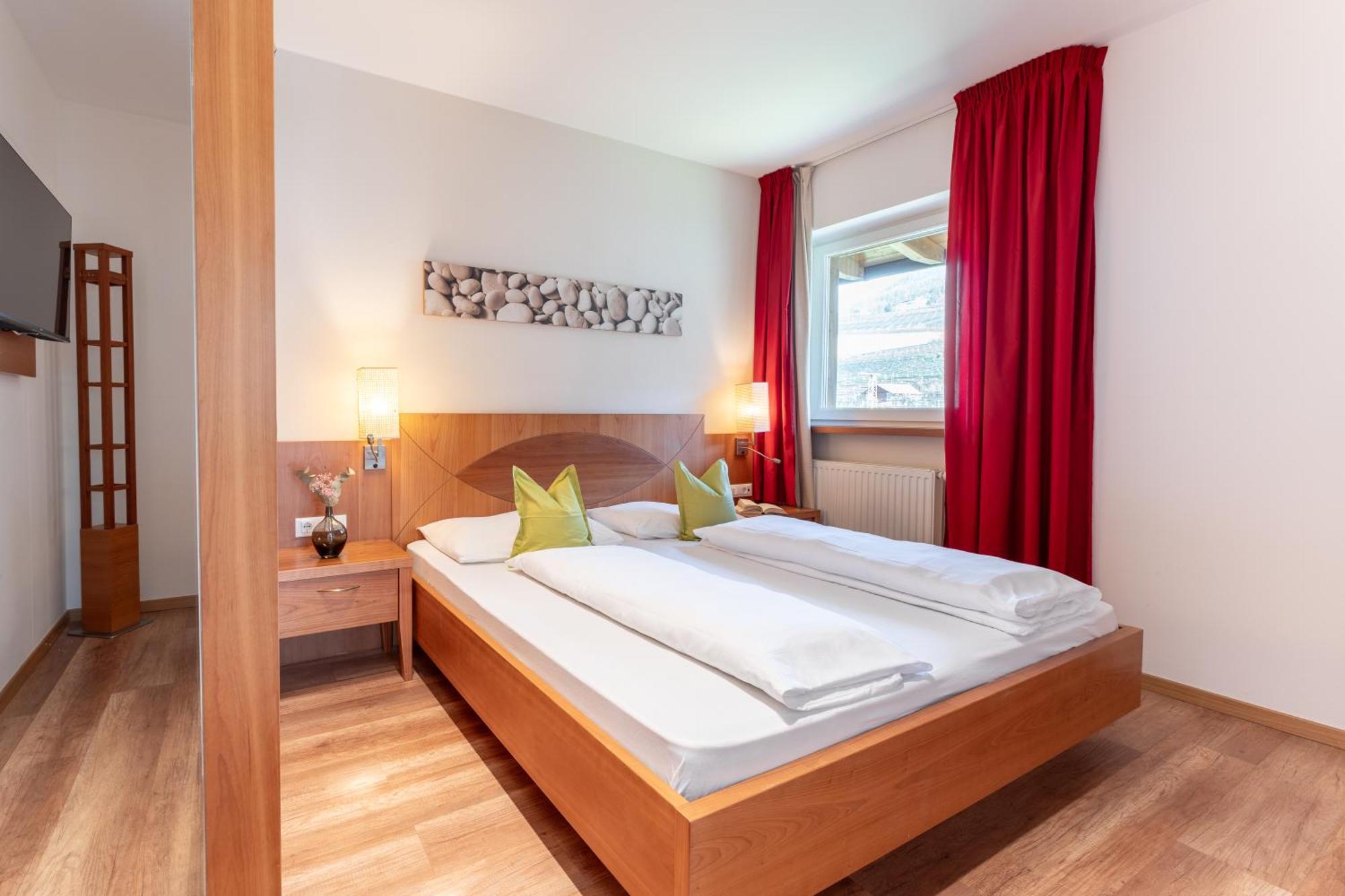 Feldhof Schenna Aparthotel Kültér fotó